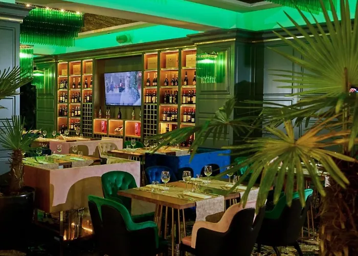 Address 20 - Palace Of Parliament Area * ブカレスト