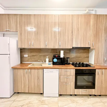 Address 20 - Palace Of Parliament Area *